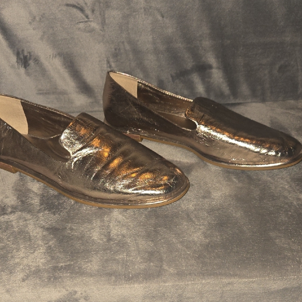 ANTONIO MELANI Shimmering Bronze Loafers - Picture 3 of 8